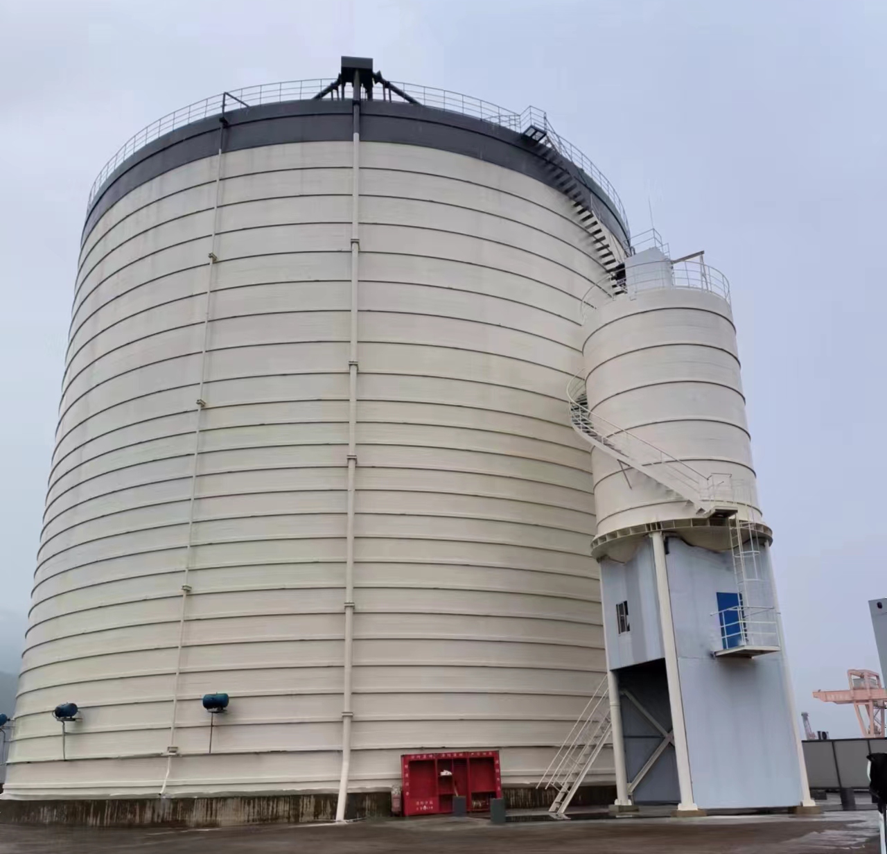 淮上10万吨水泥钢板库